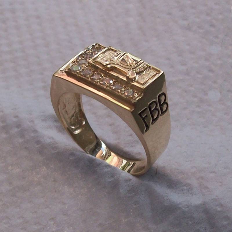 Anillo Grado